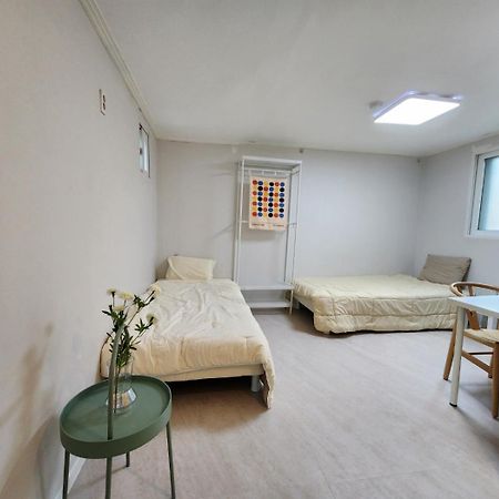 Goyo Stay Uijeongbu Exteriör bild